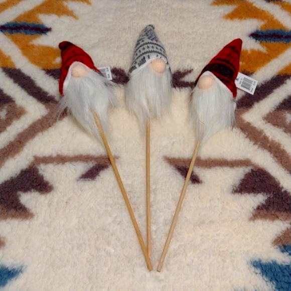 Knome - Picture 1 of 1